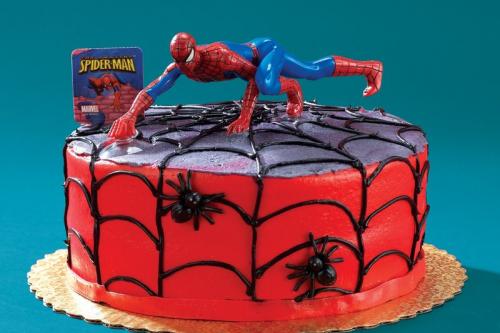 Торт с человеком-пауком